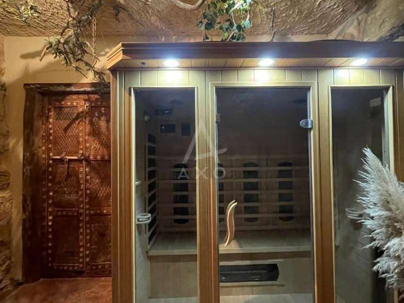 House Saint-André-de-Cubzac