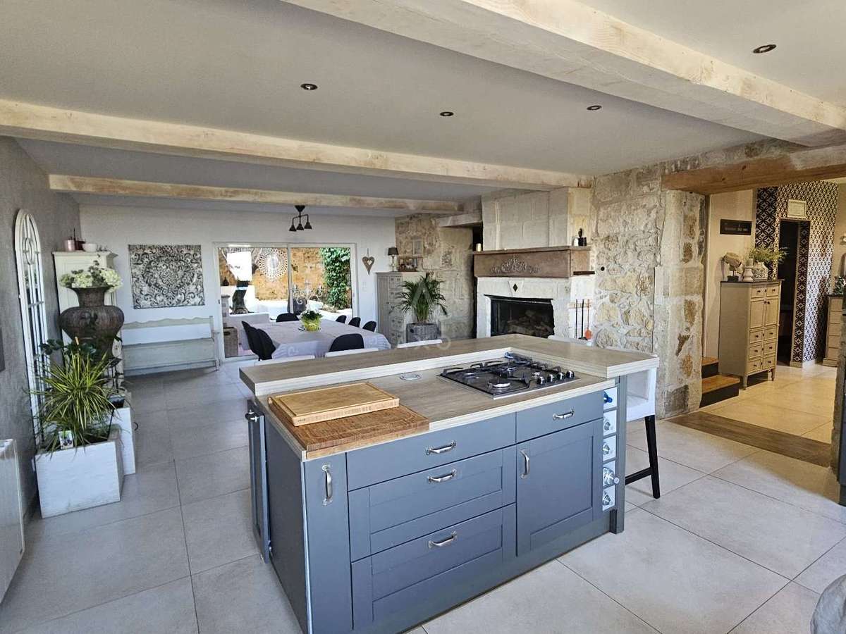 House Saint-André-de-Cubzac