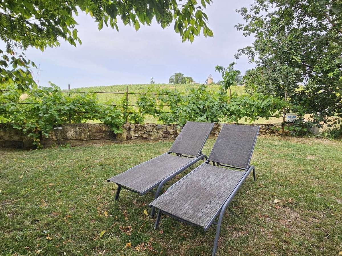 House Saint-André-de-Cubzac