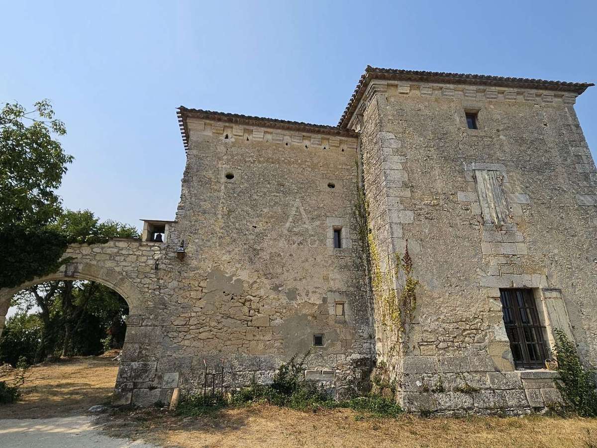 House Saint-André-de-Cubzac