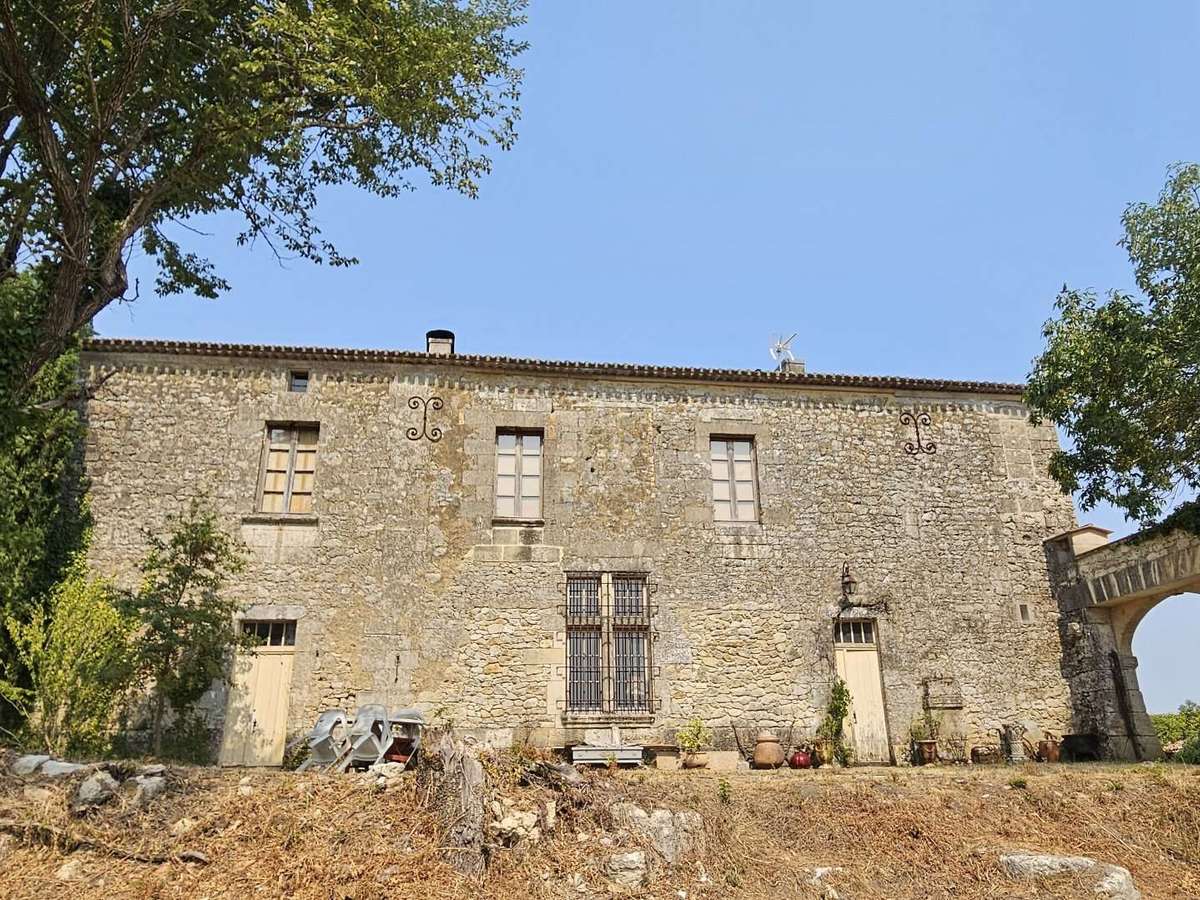 House Saint-André-de-Cubzac