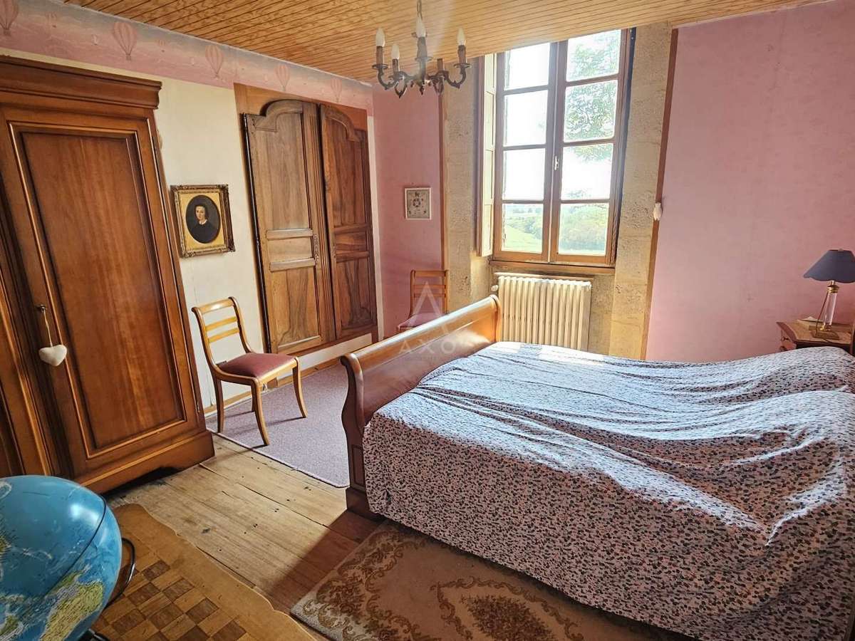 House Saint-André-de-Cubzac