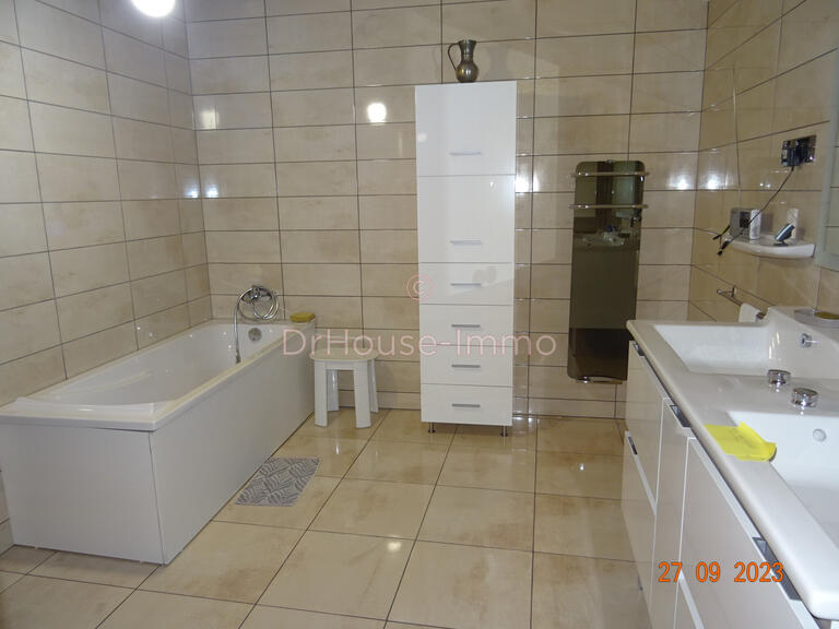 Vente Villa Saint-André-de-Cubzac - 4 chambres