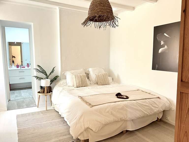 Villa Saint-André-de-Cubzac - 5 chambres - 195m²