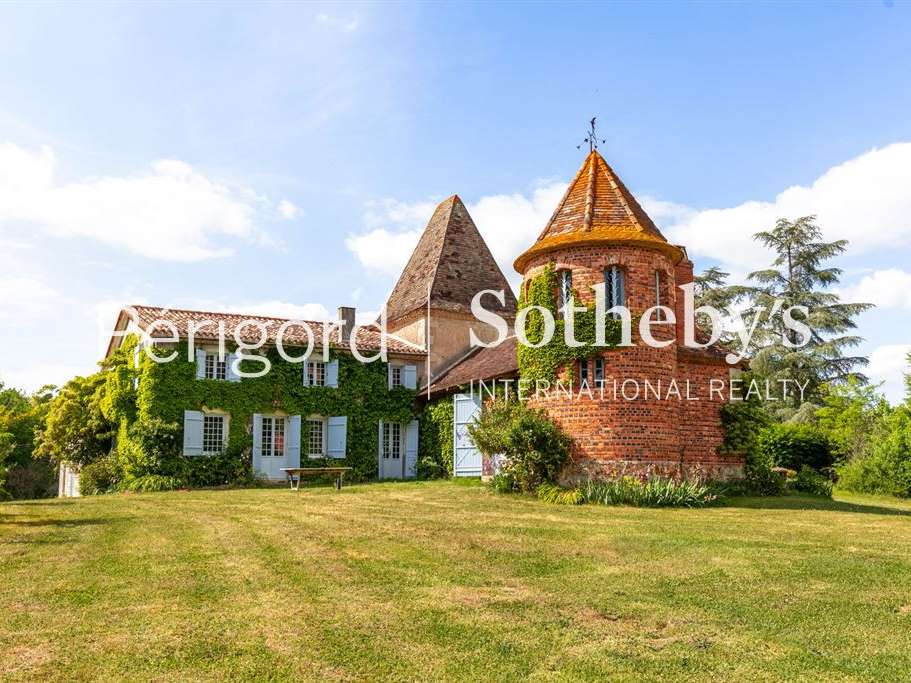 Maison Saint-André-de-Double