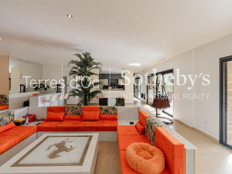 Maison Saint-André-de-Roquelongue - 4 chambres - 251m²