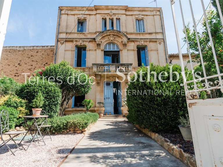 Maison Saint-André-de-Roquelongue - 8 chambres - 420m²