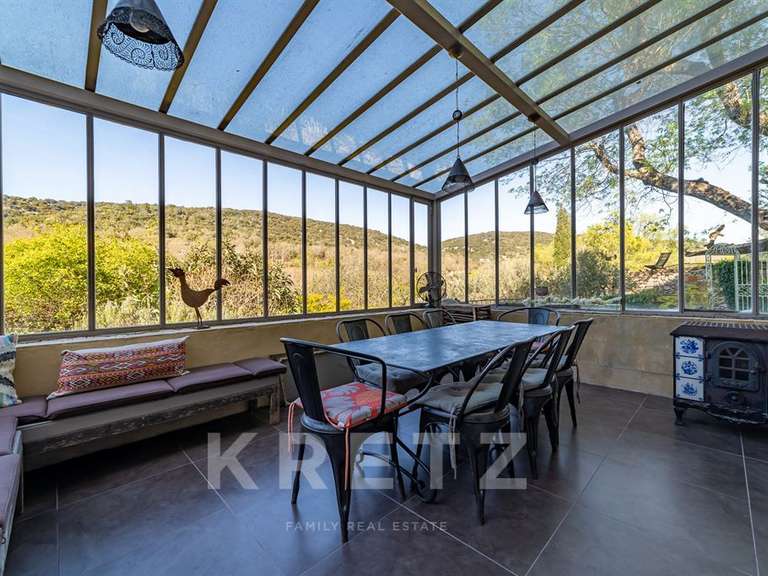 Propriété Saint-André-de-Roquepertuis - 7 chambres - 360m²