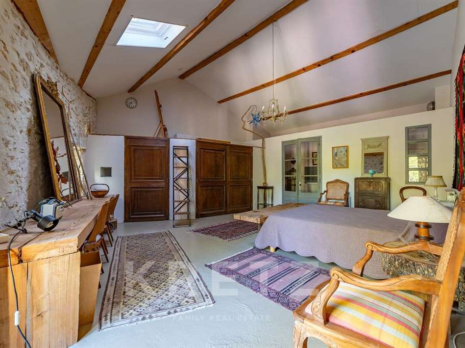 Propriété Saint-André-de-Roquepertuis