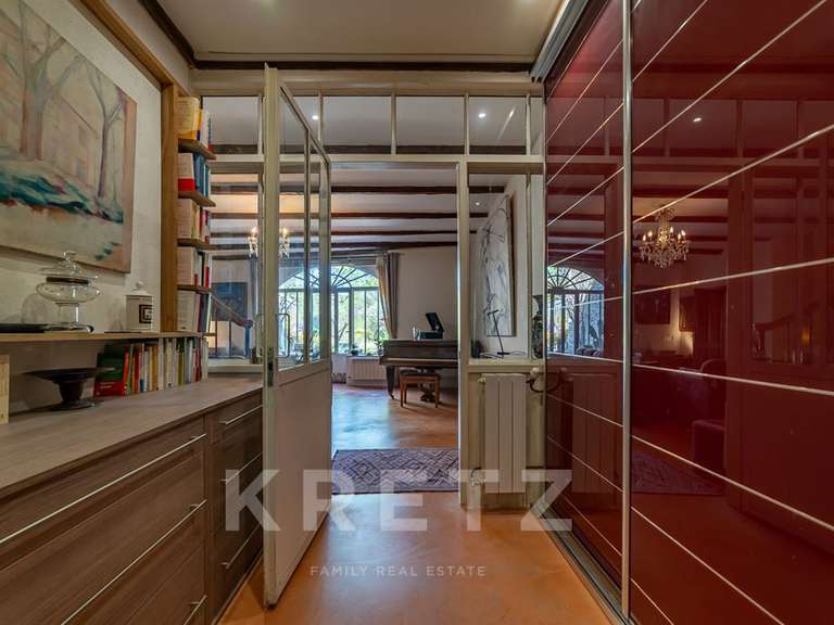 Propriété Saint-André-de-Roquepertuis - 7 chambres - 360m²