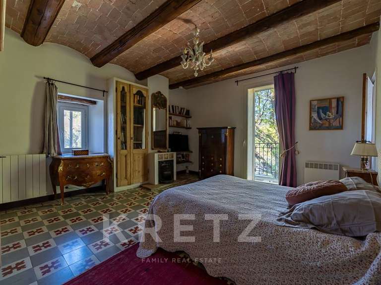 Propriété Saint-André-de-Roquepertuis - 7 chambres - 360m²