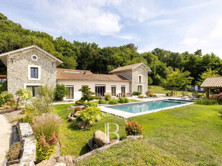 House Saint-André-de-Seignanx - 5 bedrooms - 310m²
