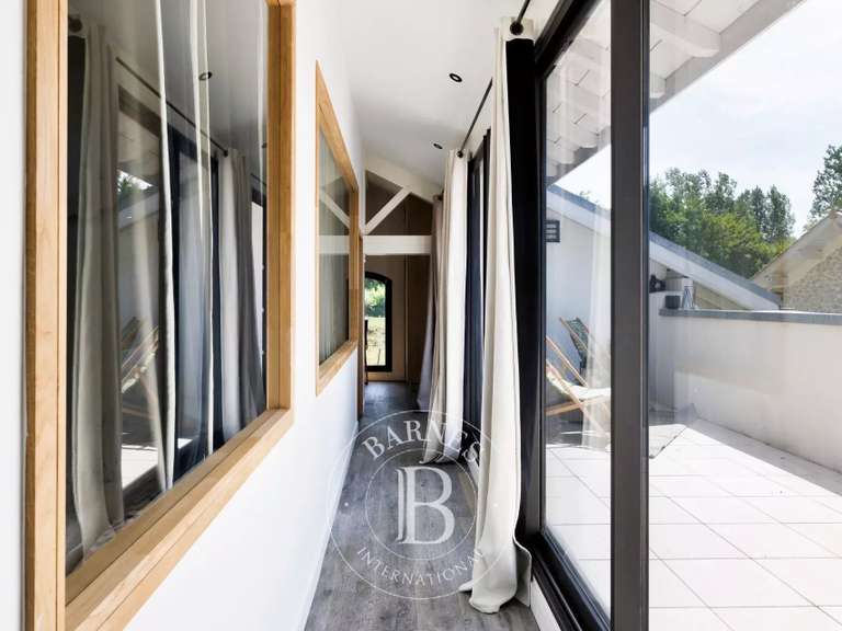 House Saint-André-de-Seignanx - 5 bedrooms - 310m²