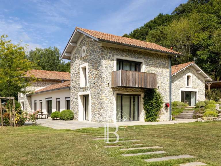 Propriété Saint-André-de-Seignanx - 5 chambres - 310m²