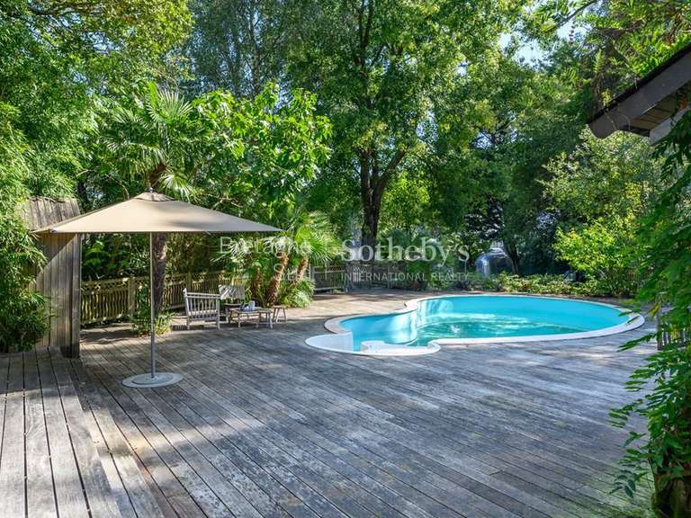 Maison Saint-André-des-Eaux - 5 chambres - 193m²