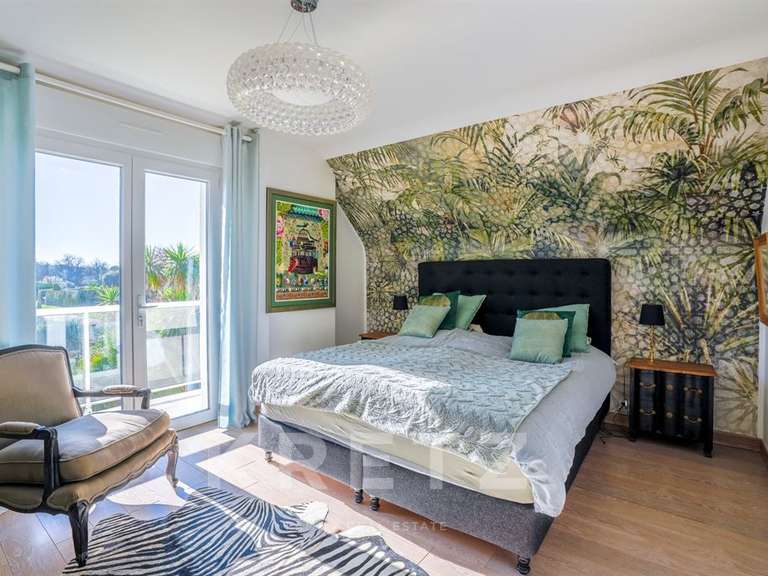 Maison Saint-André-des-Eaux - 6 chambres - 247m²