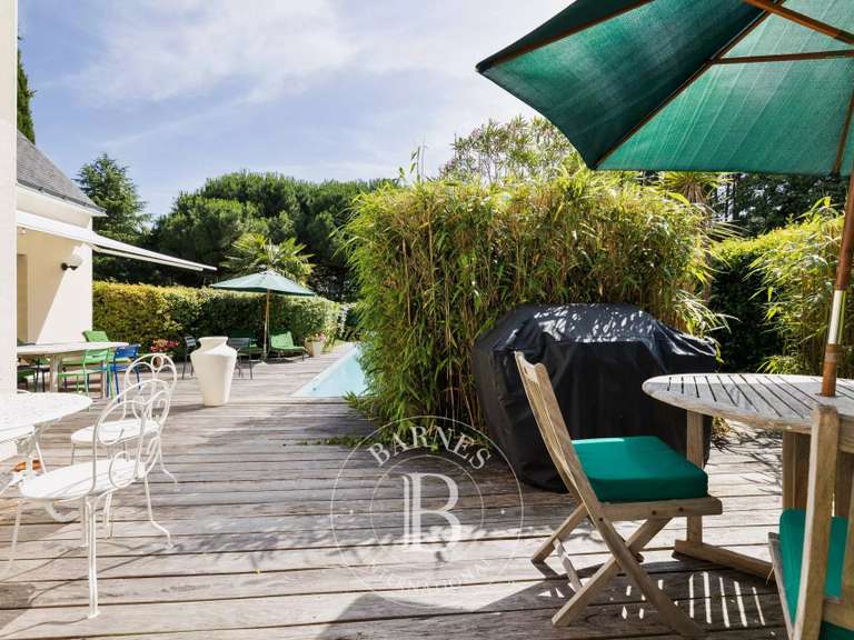 Maison Saint-André-des-Eaux - 5 chambres - 210m²
