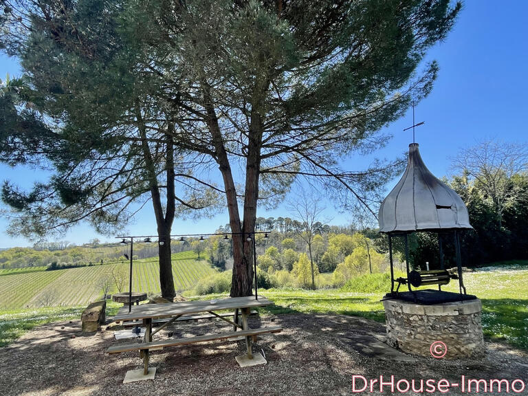 Villa Saint-André-du-Bois - 4 chambres - 186m²