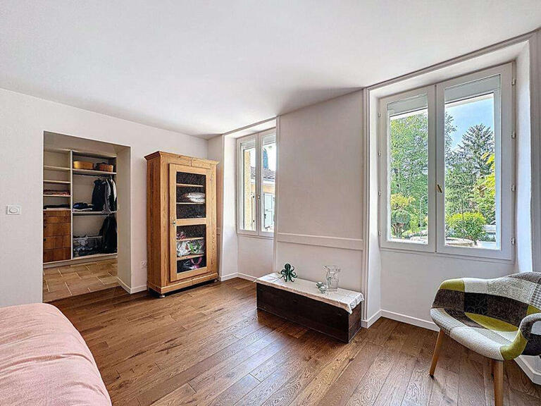 Maison Saint-André-le-Gaz - 5 chambres