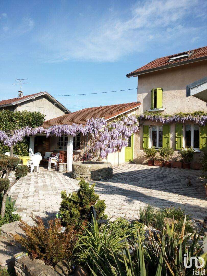 Sale Villa SaintAndréleGaz 529 000€