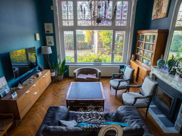 House Saint-André-lez-Lille - 5 bedrooms - 195m²