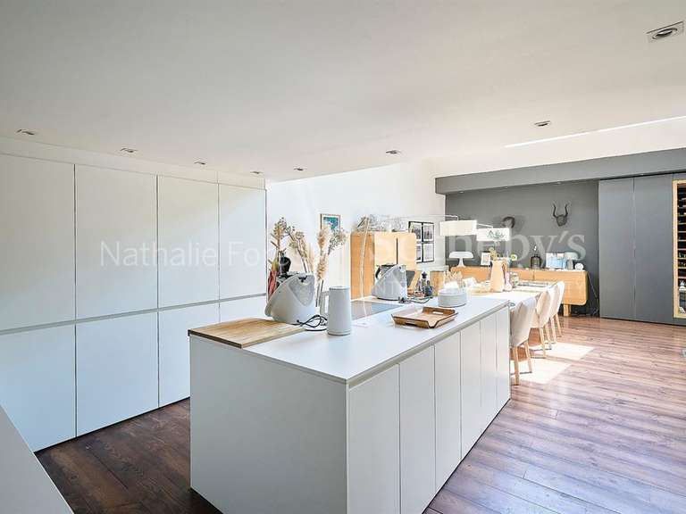 Maison Saint-André-lez-Lille - 5 chambres - 212m²