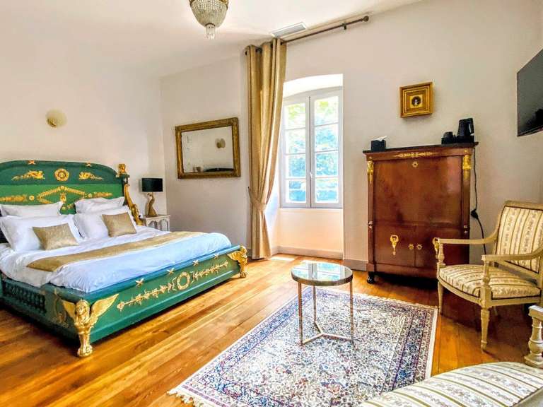 Château Saint-Antonin-Noble-Val - 20 chambres - 1030m²