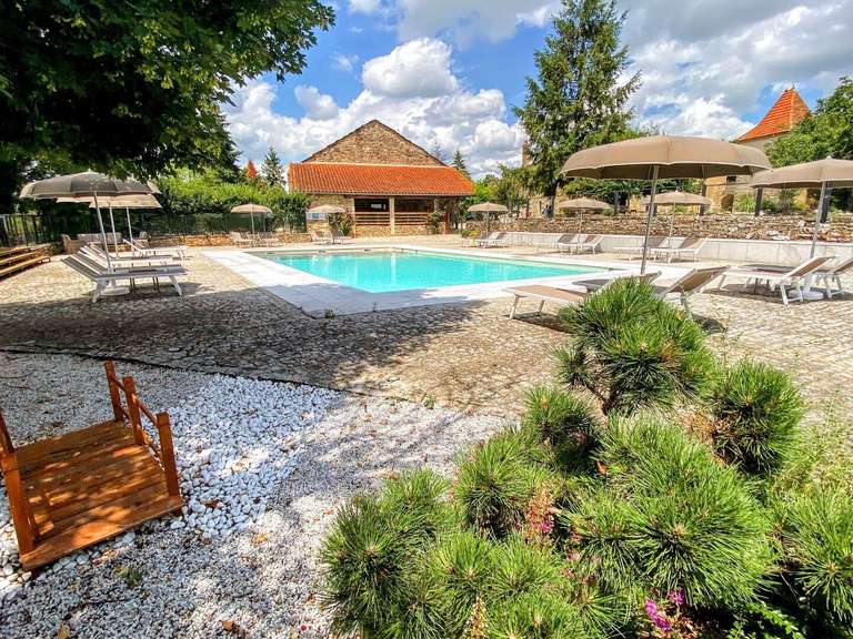 Château Saint-Antonin-Noble-Val - 20 chambres - 1030m²