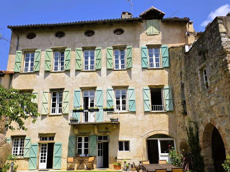 Maison Saint-Antonin-Noble-Val - 8 chambres - 450m²
