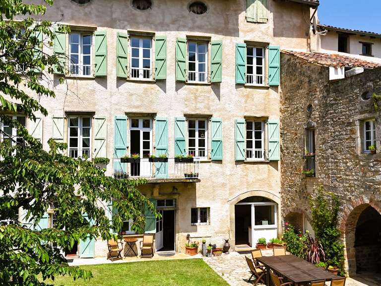 Maison Saint-Antonin-Noble-Val - 8 chambres - 450m²