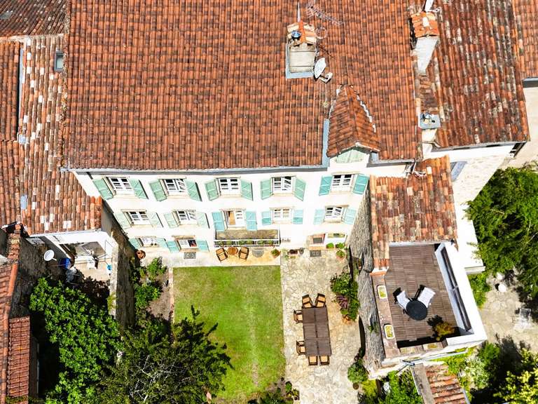 Maison Saint-Antonin-Noble-Val - 8 chambres - 450m²