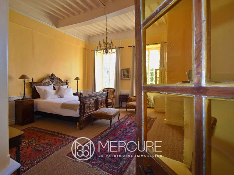 Maison Saint-Antonin-Noble-Val - 7 chambres - 900m²