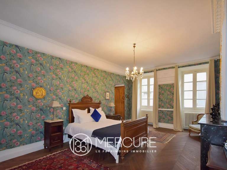 Maison Saint-Antonin-Noble-Val - 7 chambres - 900m²