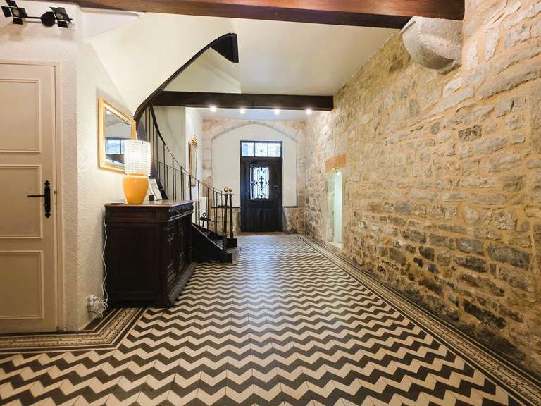 Maison Saint-Antonin-Noble-Val - 8 chambres - 470m²