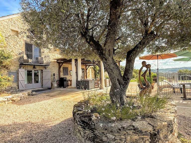 Propriété Saint-Antonin-Noble-Val - 5 chambres - 200m²