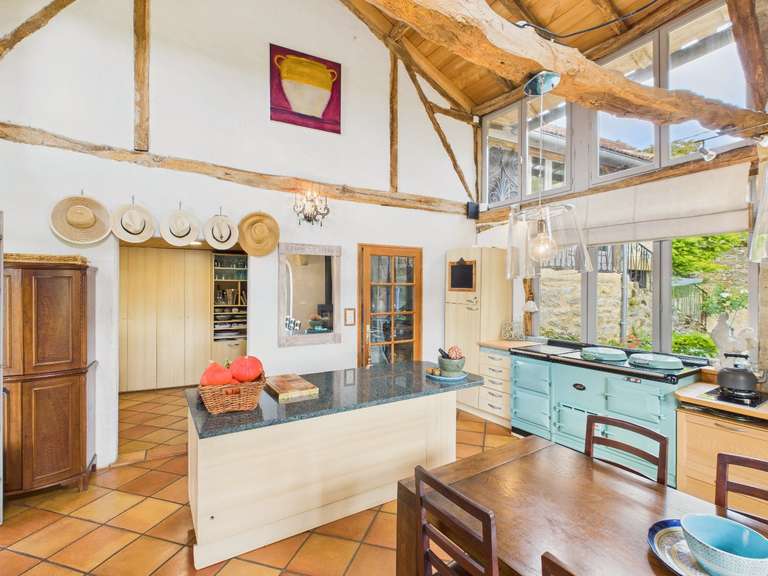 Propriété Saint-Antonin-Noble-Val - 5 chambres - 200m²