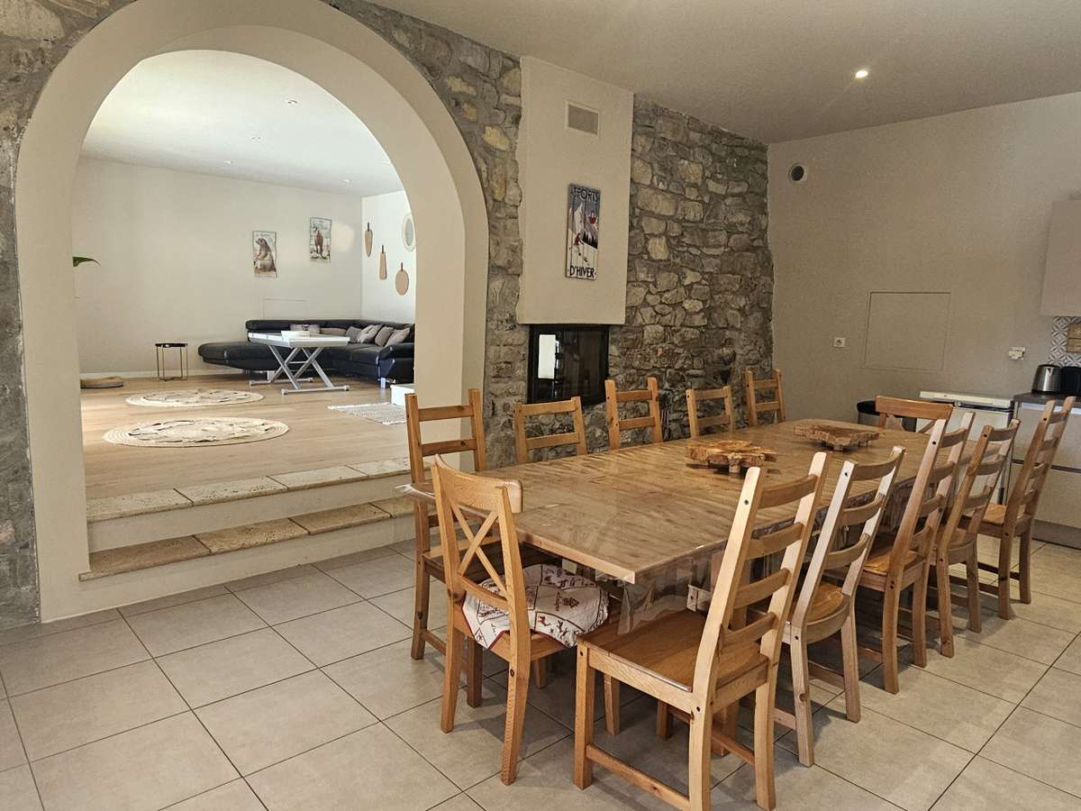 Maison Saint-Apollinaire