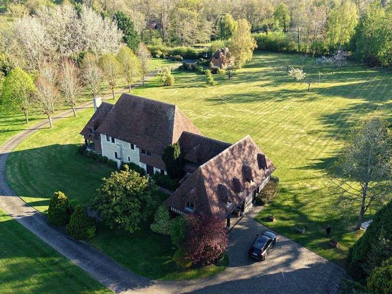 Maison Saint-Arnoult - 7 chambres - 524m²