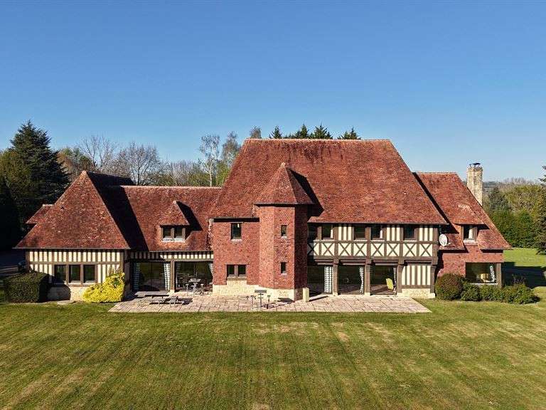 Maison Saint-Arnoult - 7 chambres - 524m²