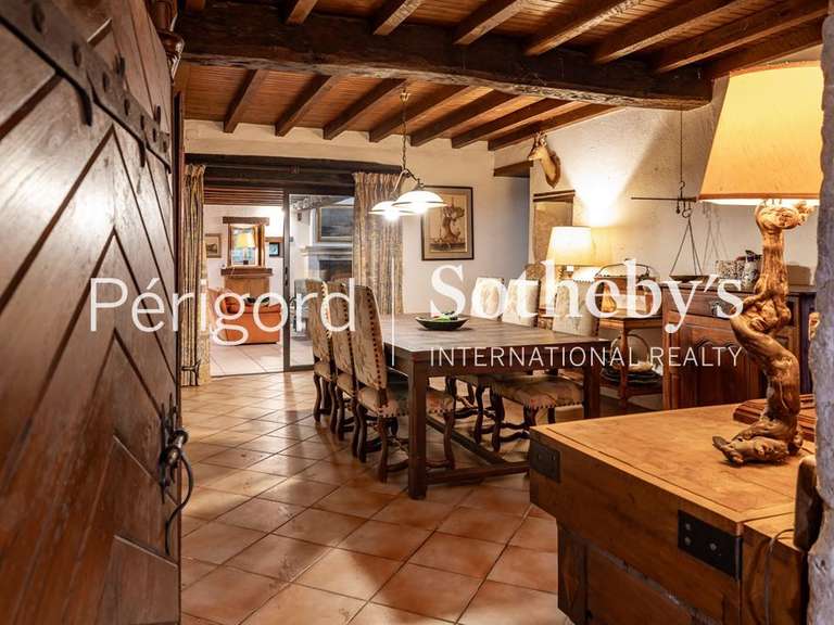 Maison Saint-Astier - 11 chambres - 650m²