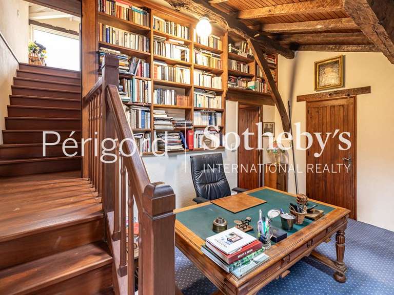 Maison Saint-Astier - 11 chambres - 650m²