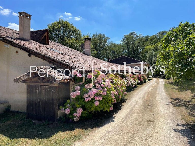 Maison Saint-Astier - 11 chambres - 650m²