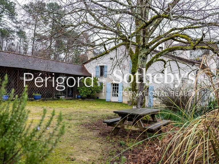 Maison Saint-Astier - 11 chambres - 650m²