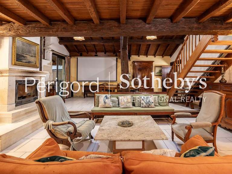 Maison Saint-Astier - 11 chambres - 650m²