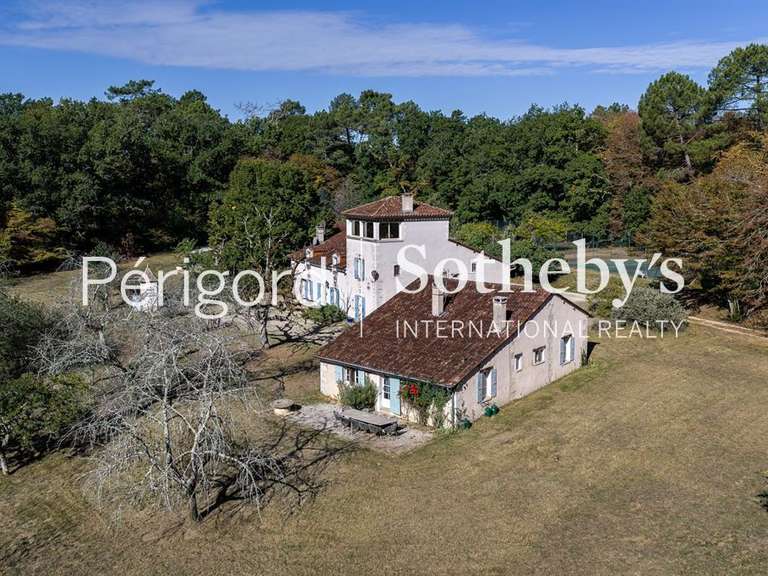 Maison Saint-Astier - 11 chambres - 650m²