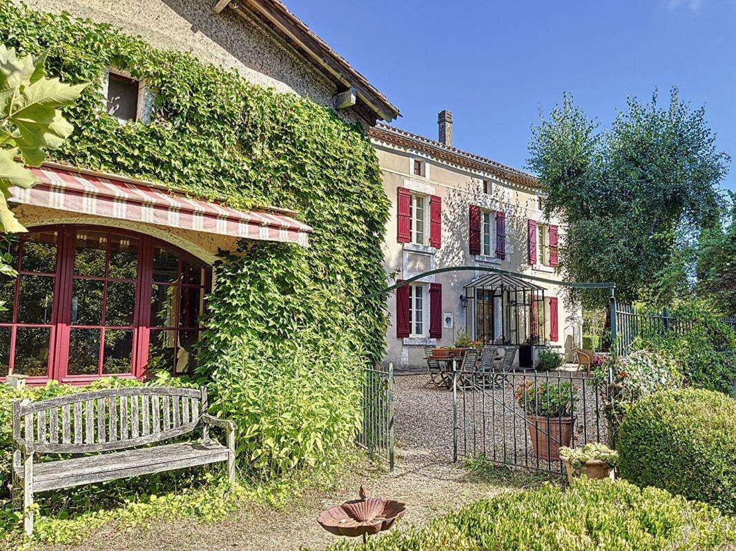 Maison Saint-Astier
