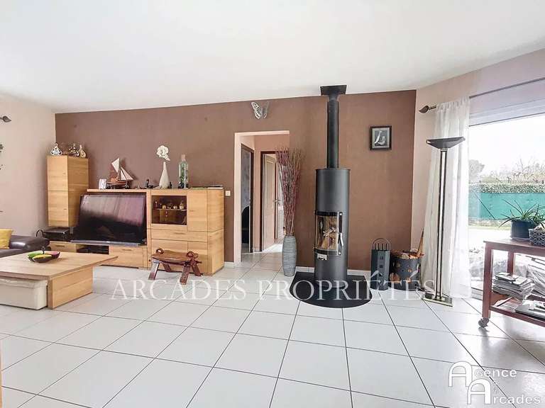 Maison Saint-Aubin-de-Médoc - 4 chambres - 1063m²