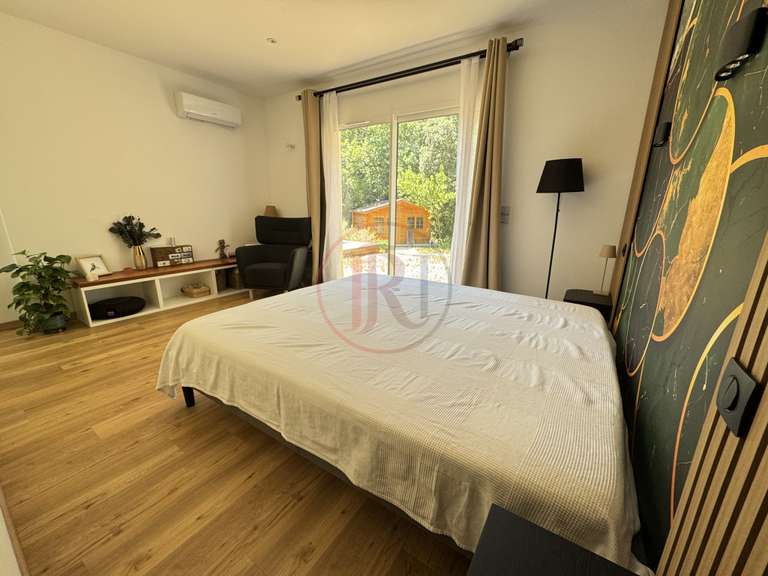 Maison Saint-Aunès - 5 chambres - 180m²