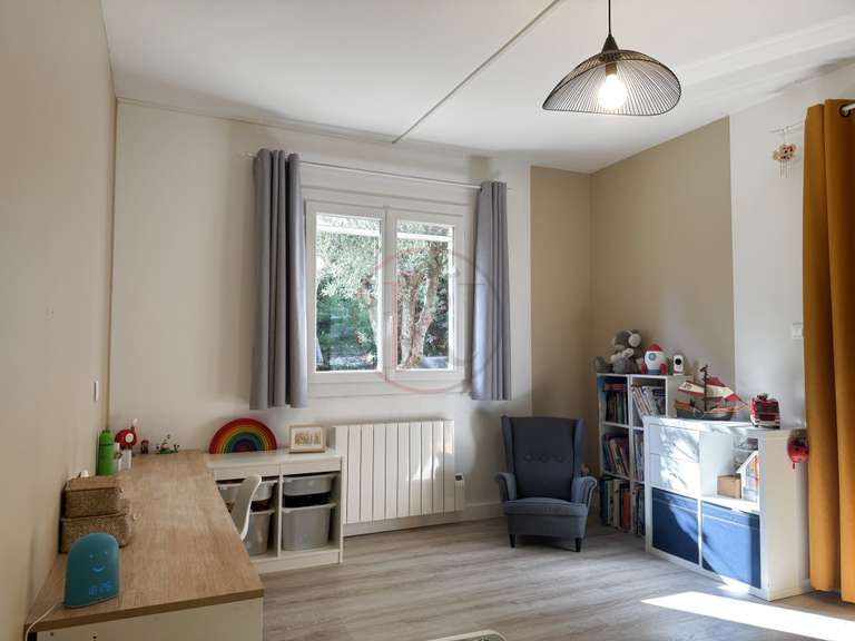 Maison Saint-Aunès - 5 chambres - 180m²