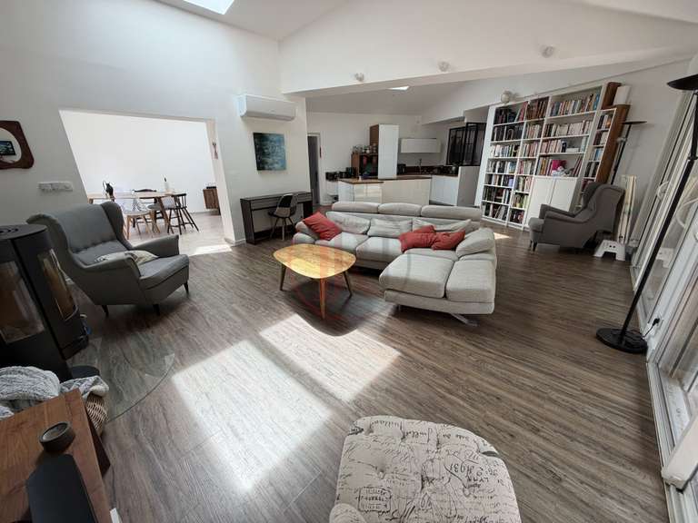 Maison Saint-Aunès - 5 chambres - 180m²